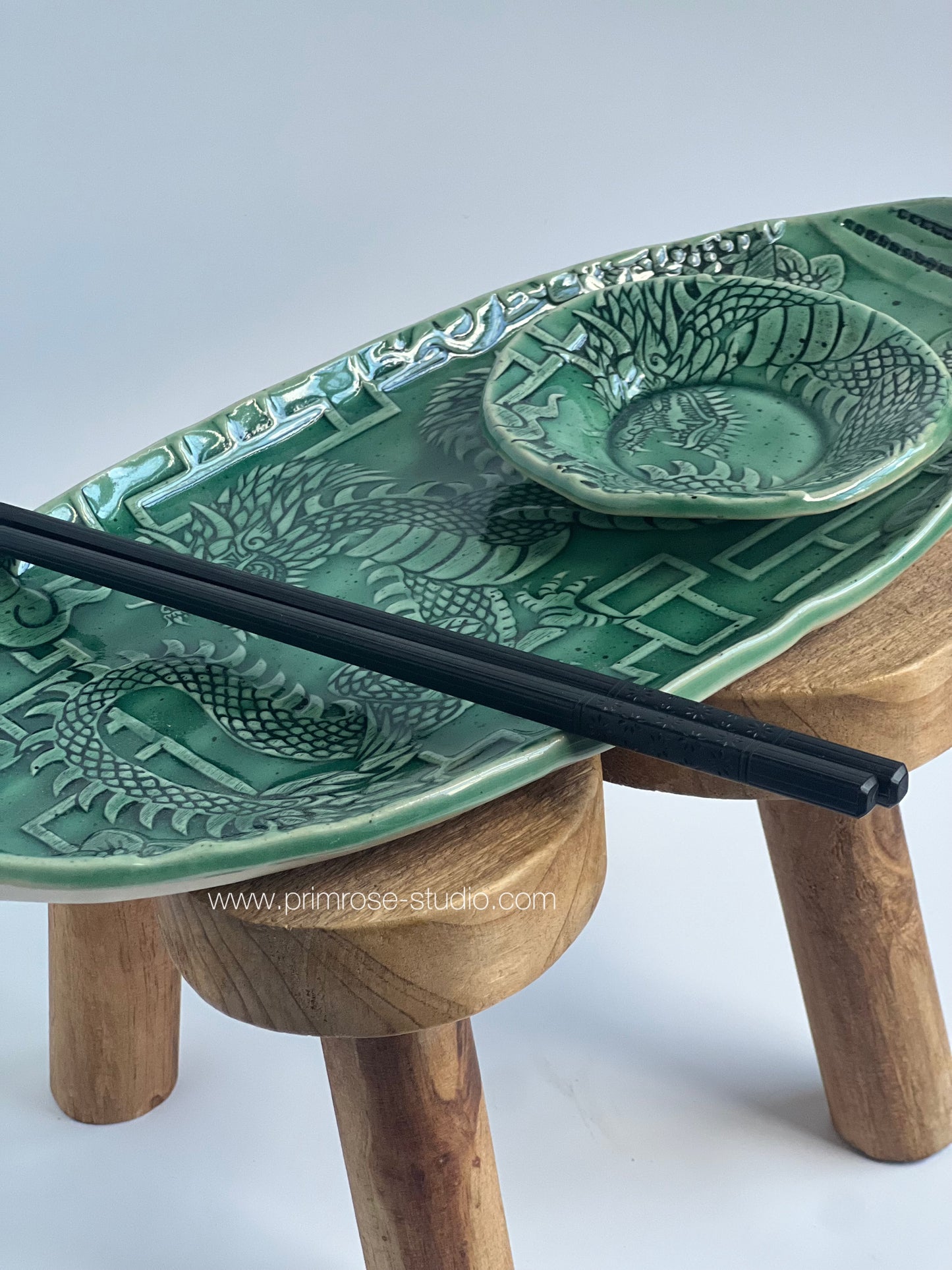 Ceramic 2pc Dragon Sushi Tray with Chopsticks (Jade)