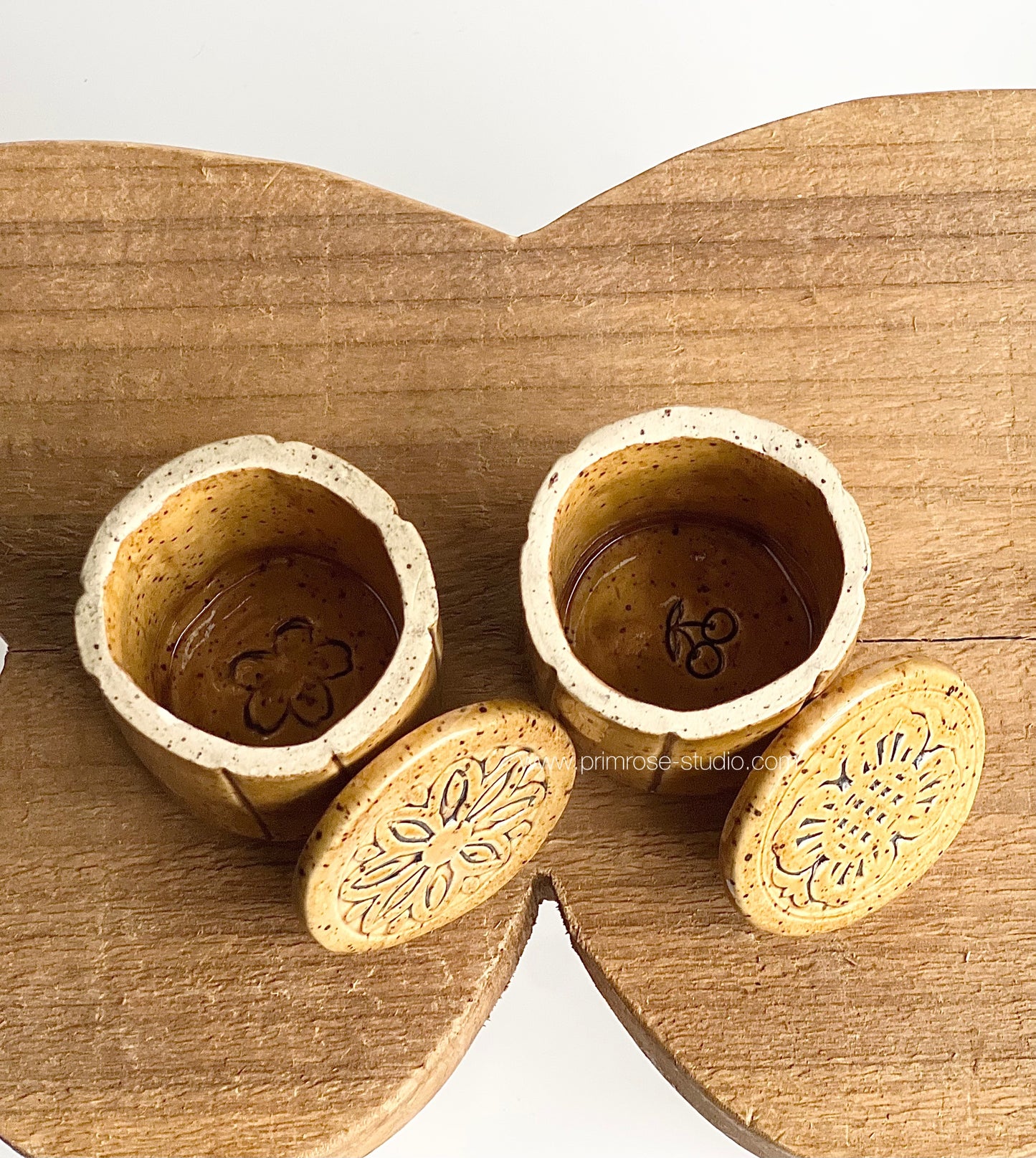 Ceramic Decorative Mooncake Jars (with Lids)