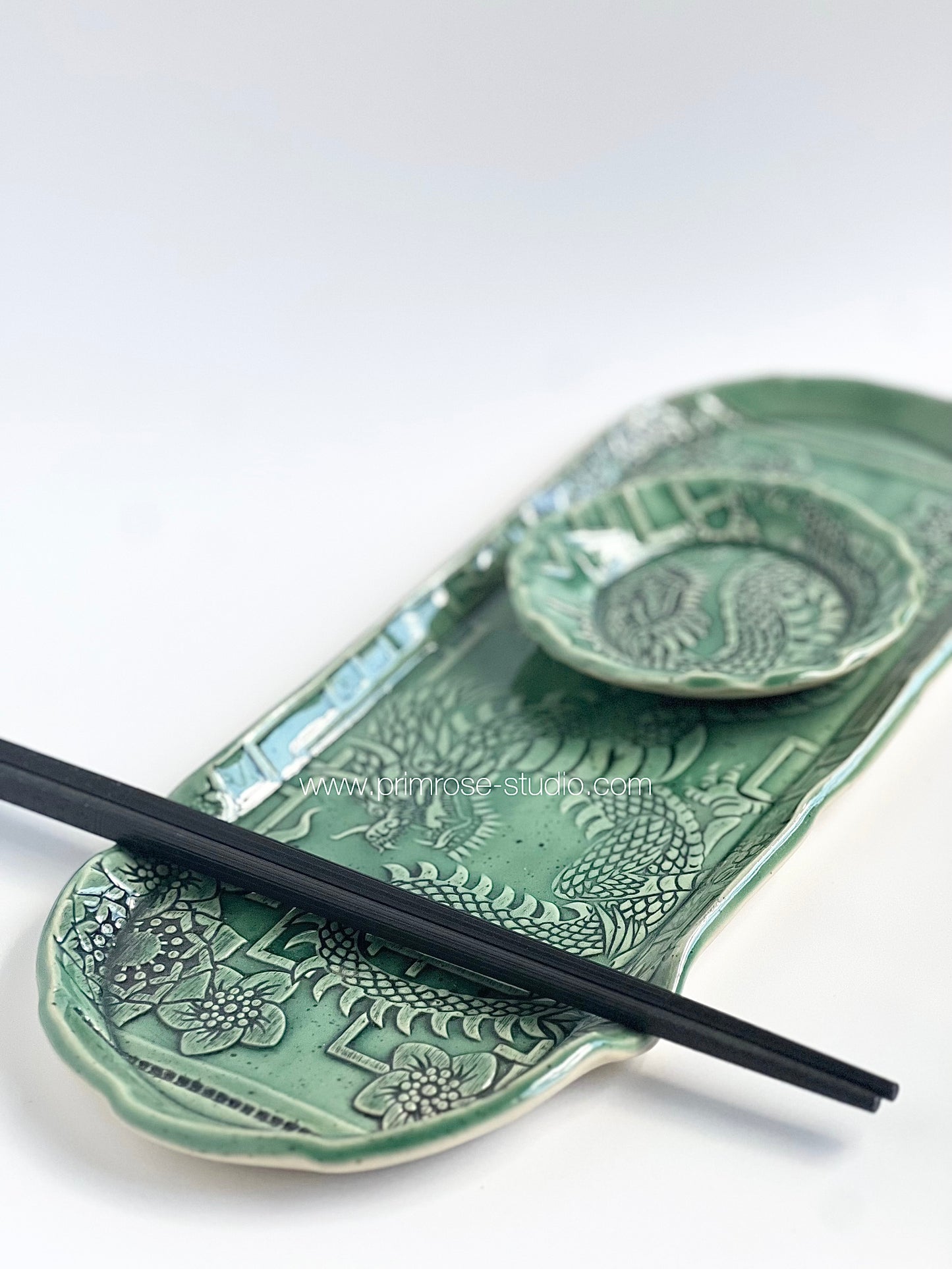 Ceramic 2pc Dragon Sushi Tray with Chopsticks (Jade)