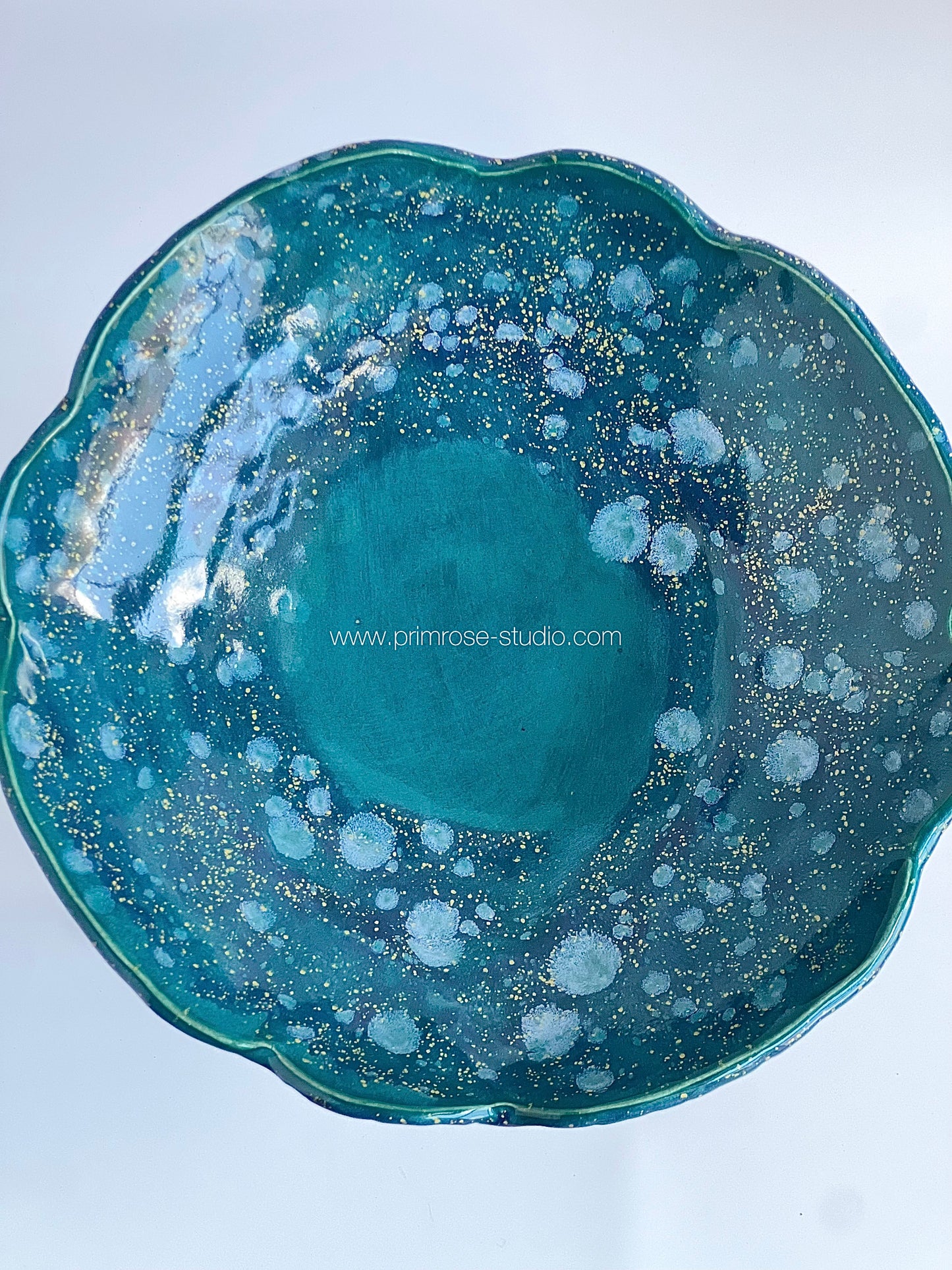 Ceramic Pasta / Serving Dish / Fruit Bowl (Doily Pressed Design)