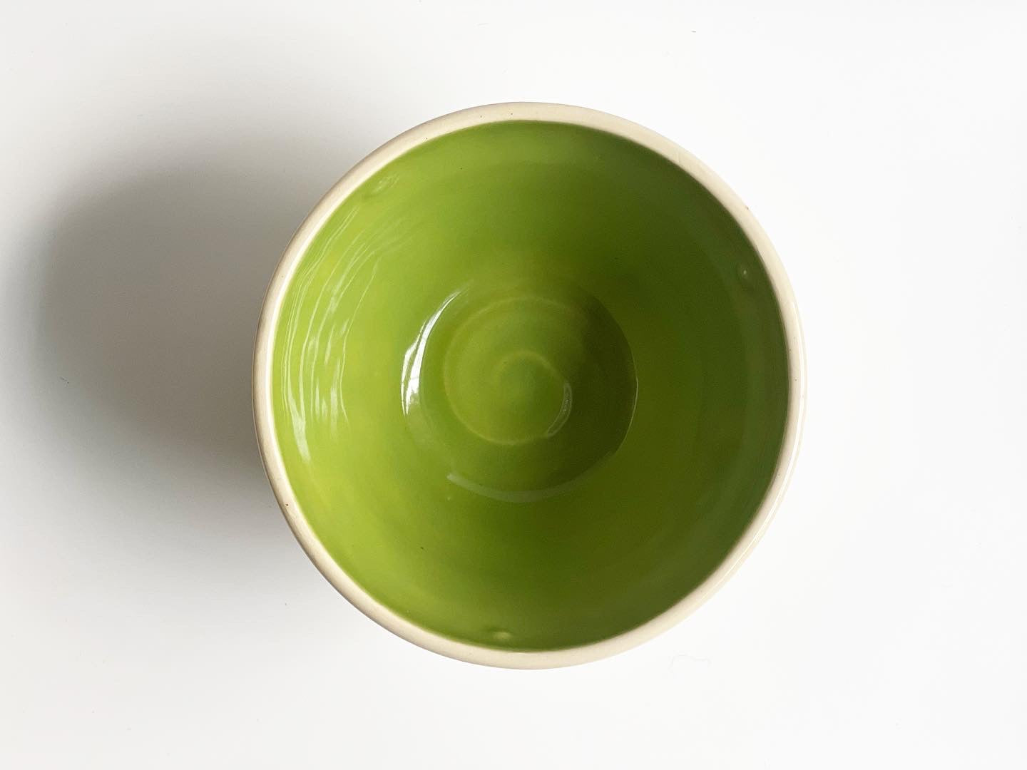 Ceramic Carved Snack Bowls (Variety of Colors)