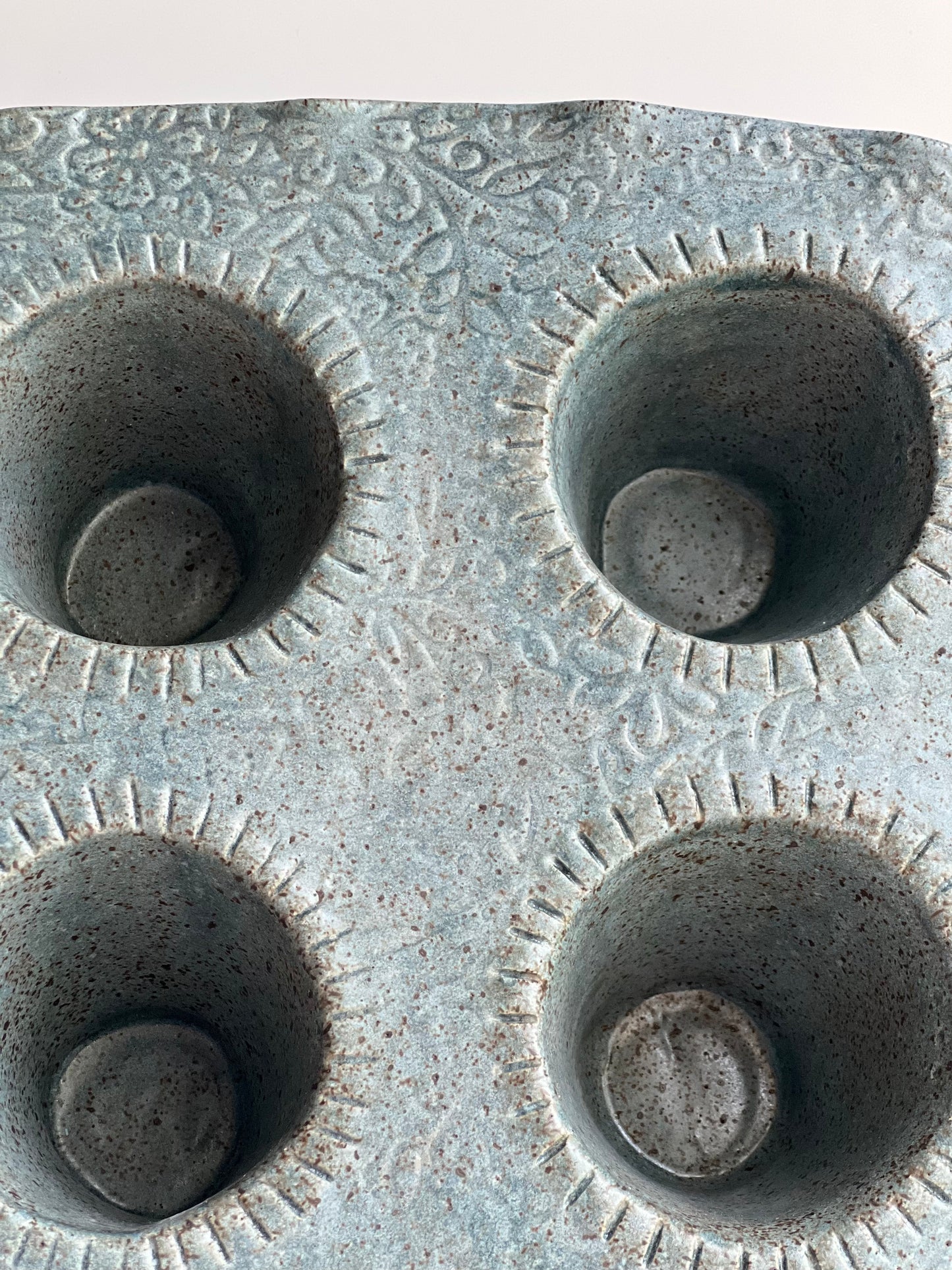 Ceramic Muffin Pan