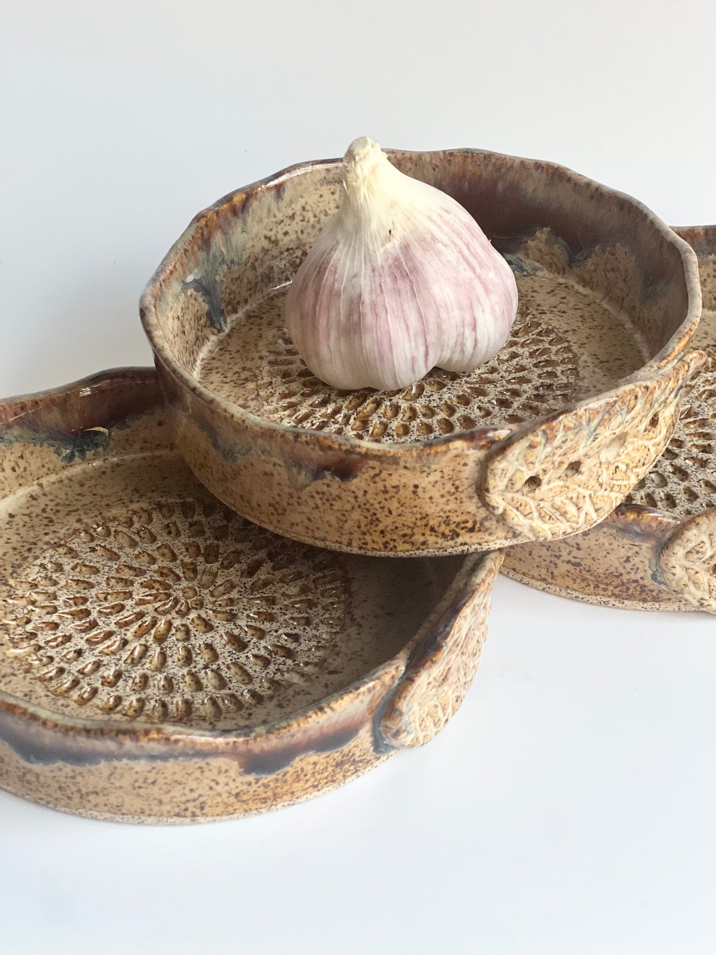 Ceramic "Triple Threat" (Garlic Grating, Herb Stripper, Infused Oil Making Dish)