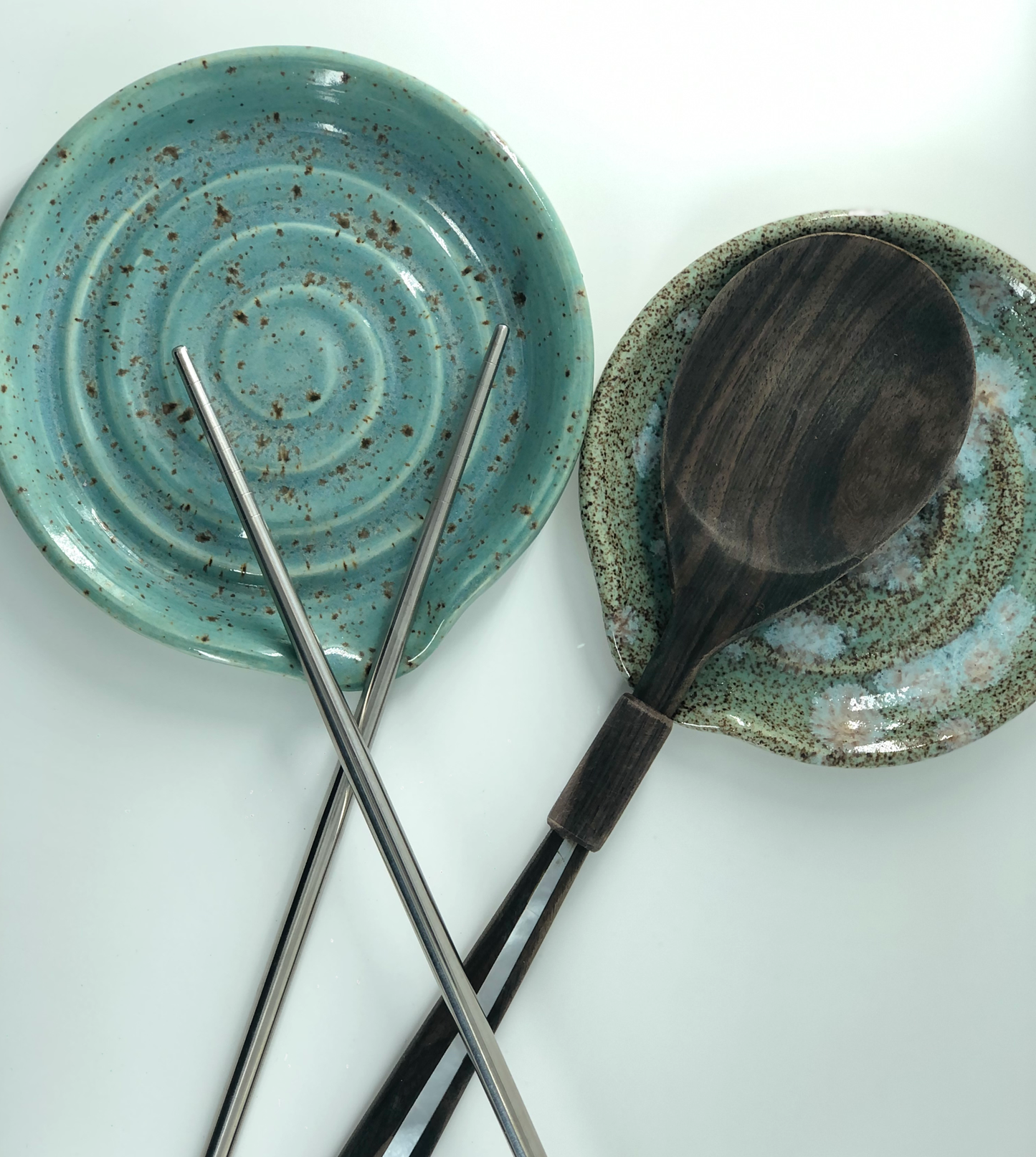 Ceramic Spoon Rest (Celadon Bloom)